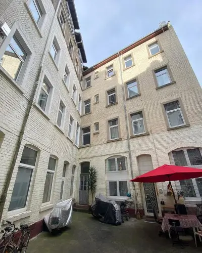 City_Apartment_Mannheim_Innenstadt_Haus-400x500-1