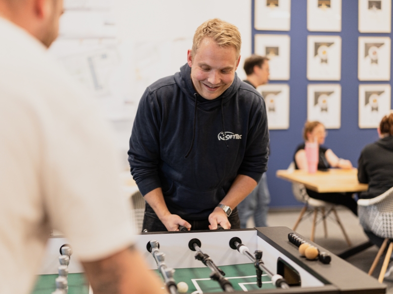 Spielespaß im Aufenthaltsraum der SoftTec GmbH