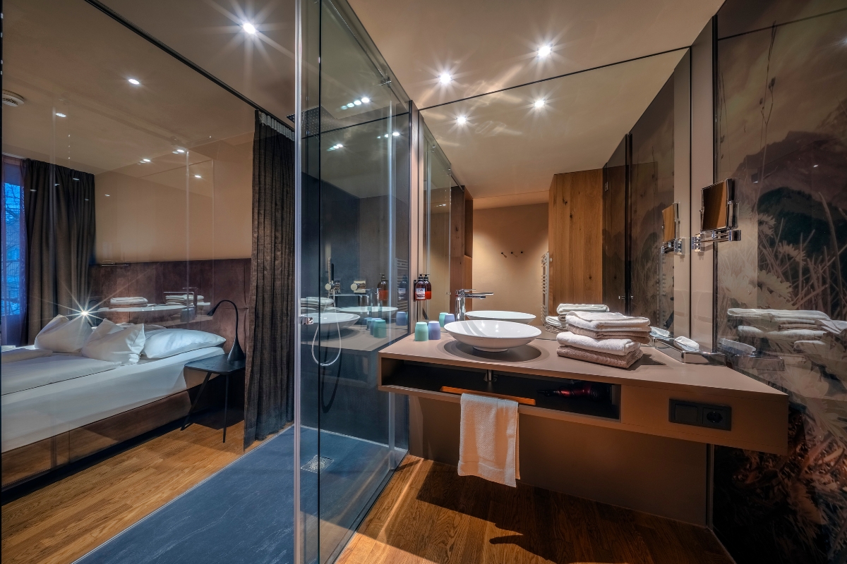 Badezimmer im Ellgass Allgäu Hotel